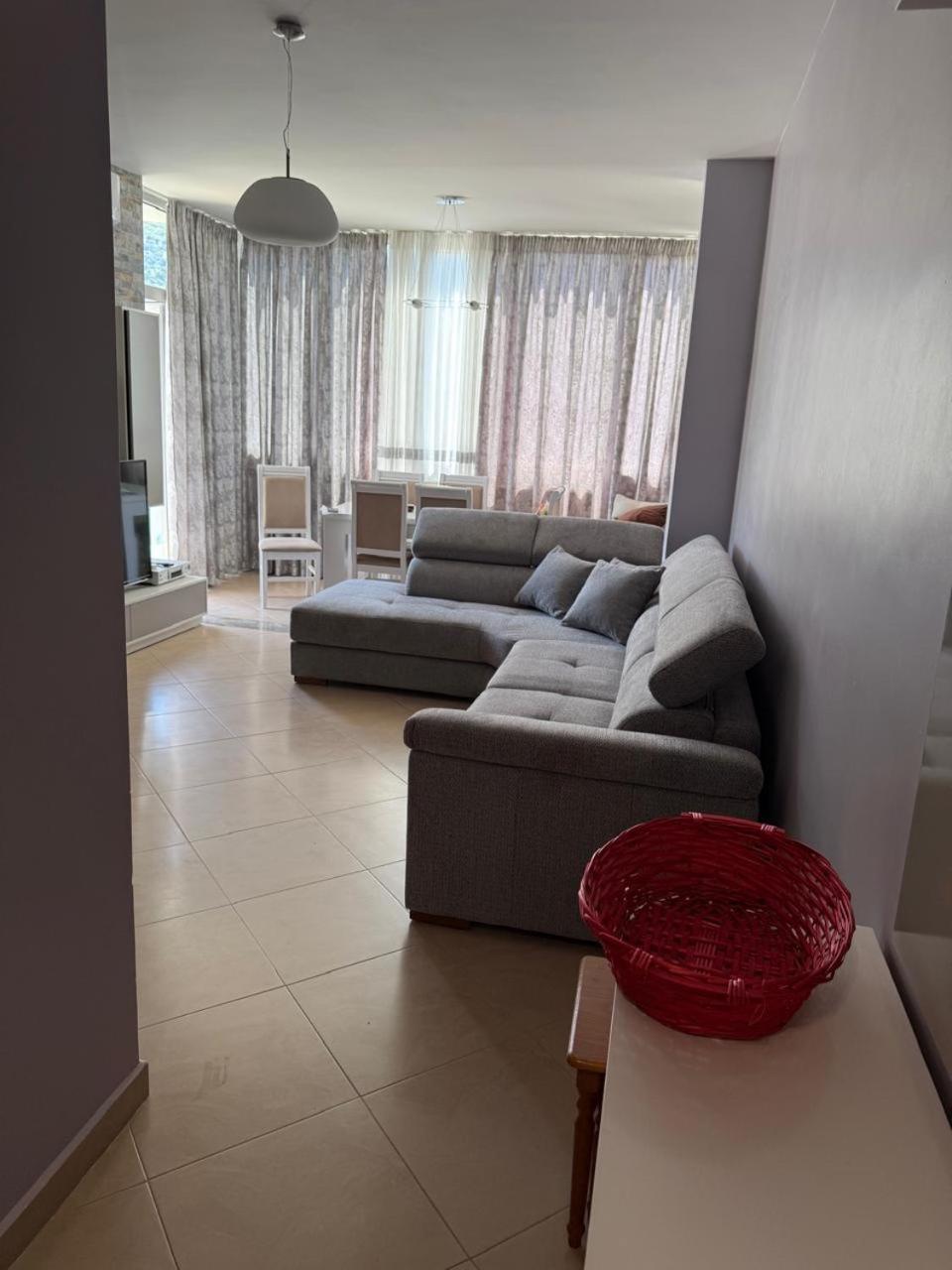 Sea Scape Apartment Vlorë Eksteriør billede